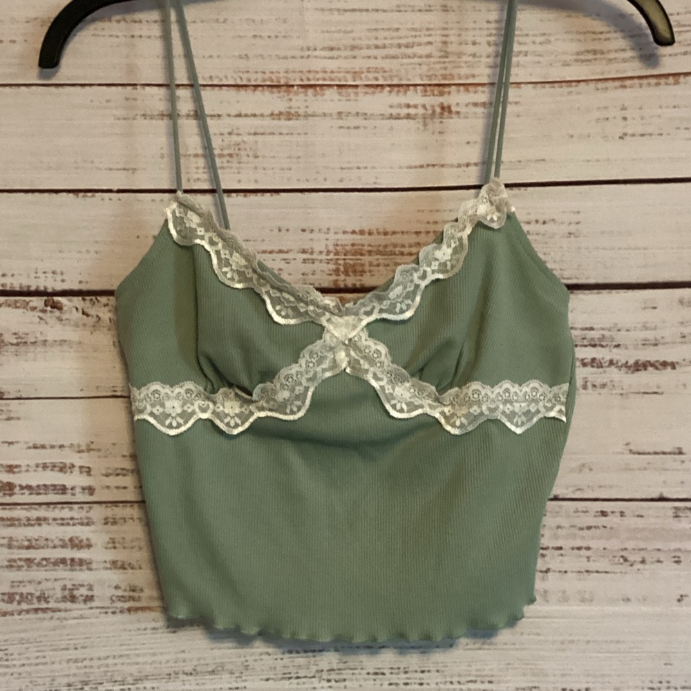 SHEIN Green Lace Trim Tank Top